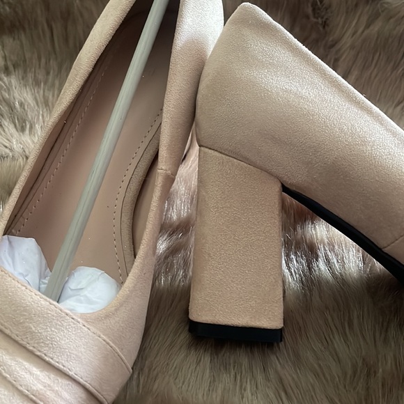 Ermonn Womens Closed Pointed Toe Dress Pump Shoes (New In Box) - Picture 5 of 11